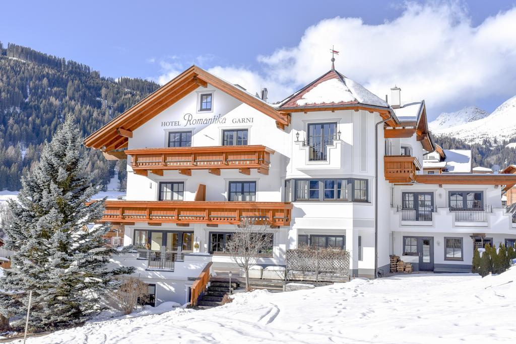 Hotel Garni Romantika Serfaus Exterior photo